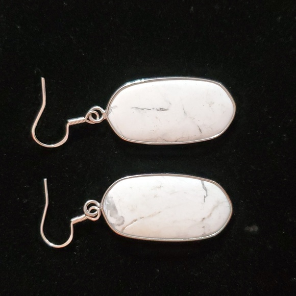 Stone Earrings - Picture 1 of 1